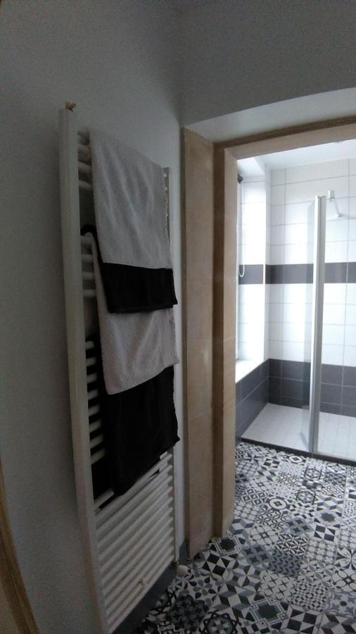 Chambre D'Hote Le 18-20 Saint-Martin-des-Entrées 外观 照片