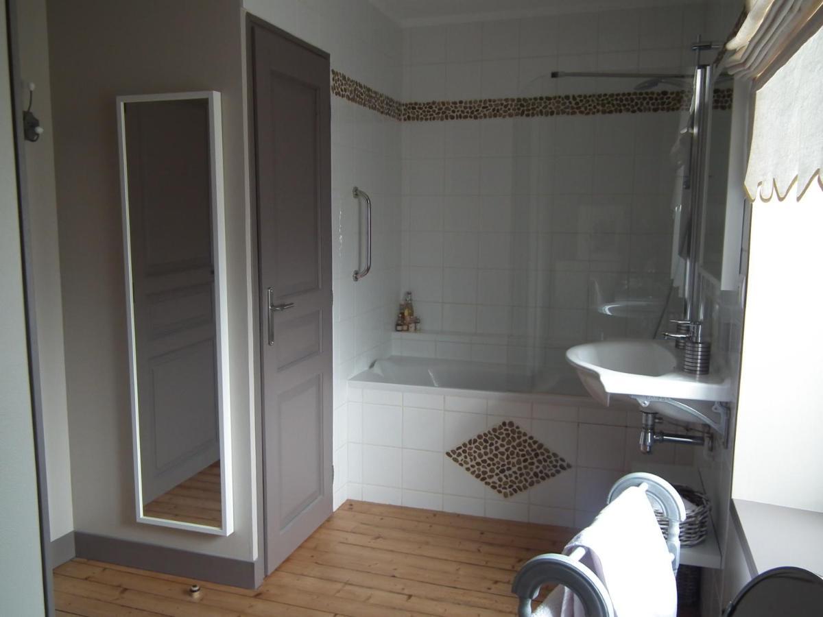 Chambre D'Hote Le 18-20 Saint-Martin-des-Entrées 外观 照片